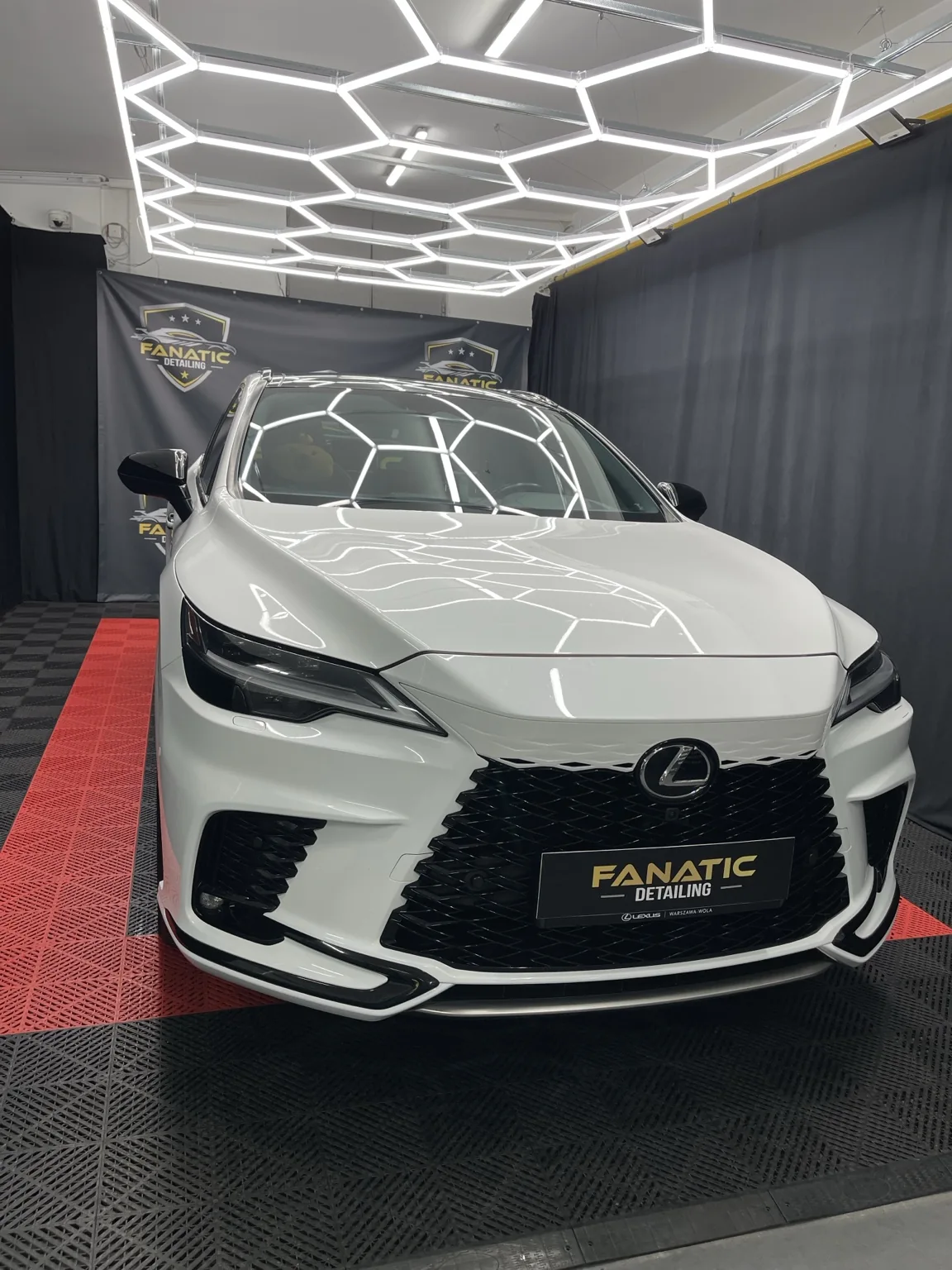Lexus w studiu FANATIC